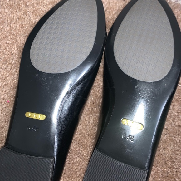 8.5 Ralph Lauren Flats - Picture 5 of 5